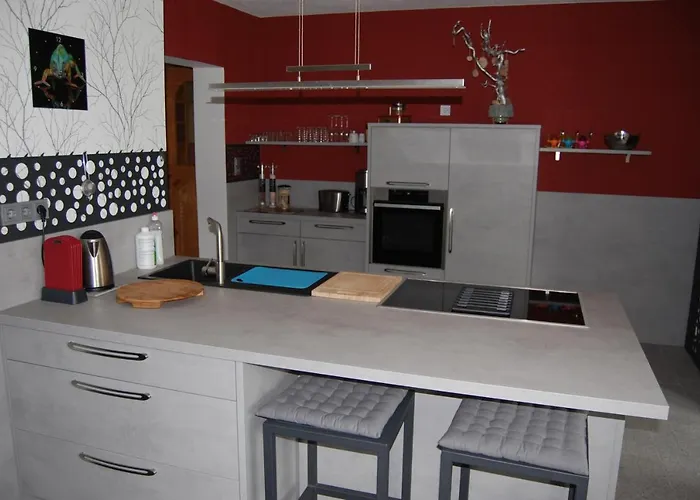 Hochwertige Ferienwohnung/zentrumsnahe Lage! رايشنباخ إم فوغتلاند