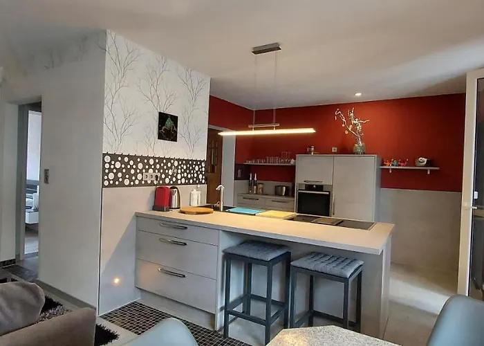 Hochwertige Ferienwohnung/zentrumsnahe Lage! شقة *